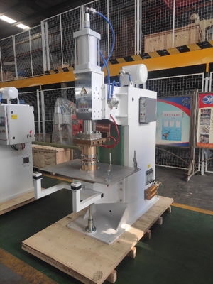 De Machine van het de Vleklassen van de voetpers Gelijkstroom Multi HoofdWaterkoelings160kva Transformator