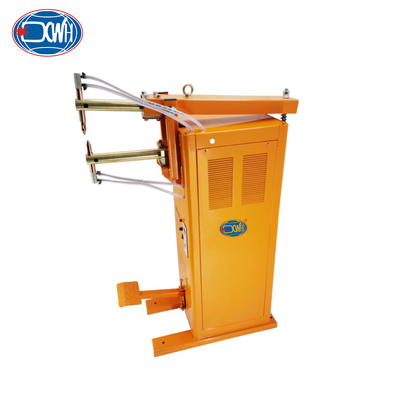 Goede prijs. In werking gestelde de Vleklasser van weerstandsmesh stainless pedal welding machine Voet online