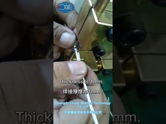 Het lassen van nikkel- en koperdraden van tafelspotsweismachines