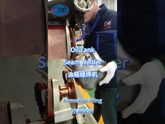 Lassen van de olietank met de naadlasser