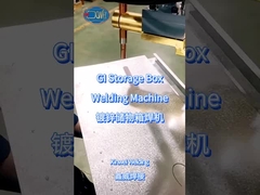 Lassen van de gegalvaniseerde opslagdoos met de vaste pleklassenmachine